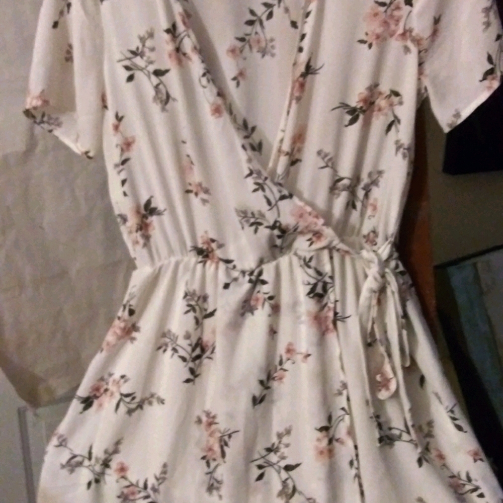 Sienna sky Medium wraparound dress